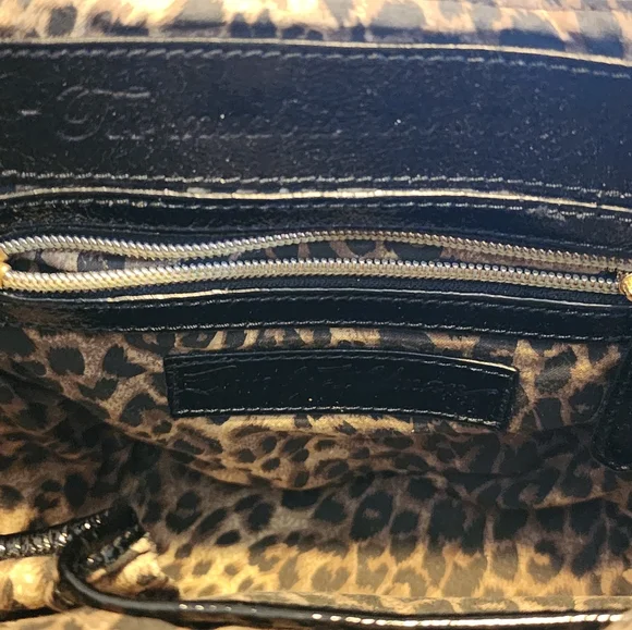 Betsey Johnson Straw Black Trim Bag ☀️🖤 - Picture 9 of 12